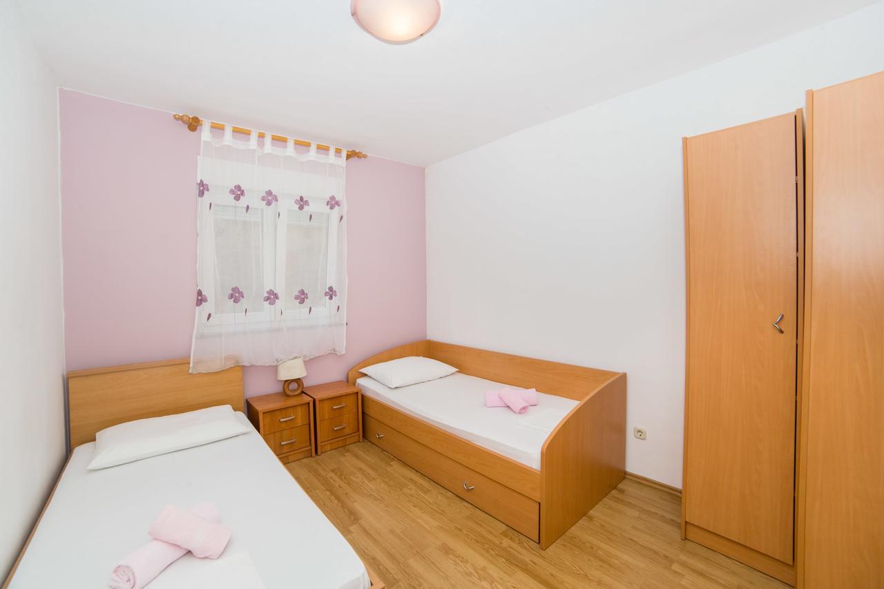 Apartment Clear Sky Baška Voda Екстериор снимка