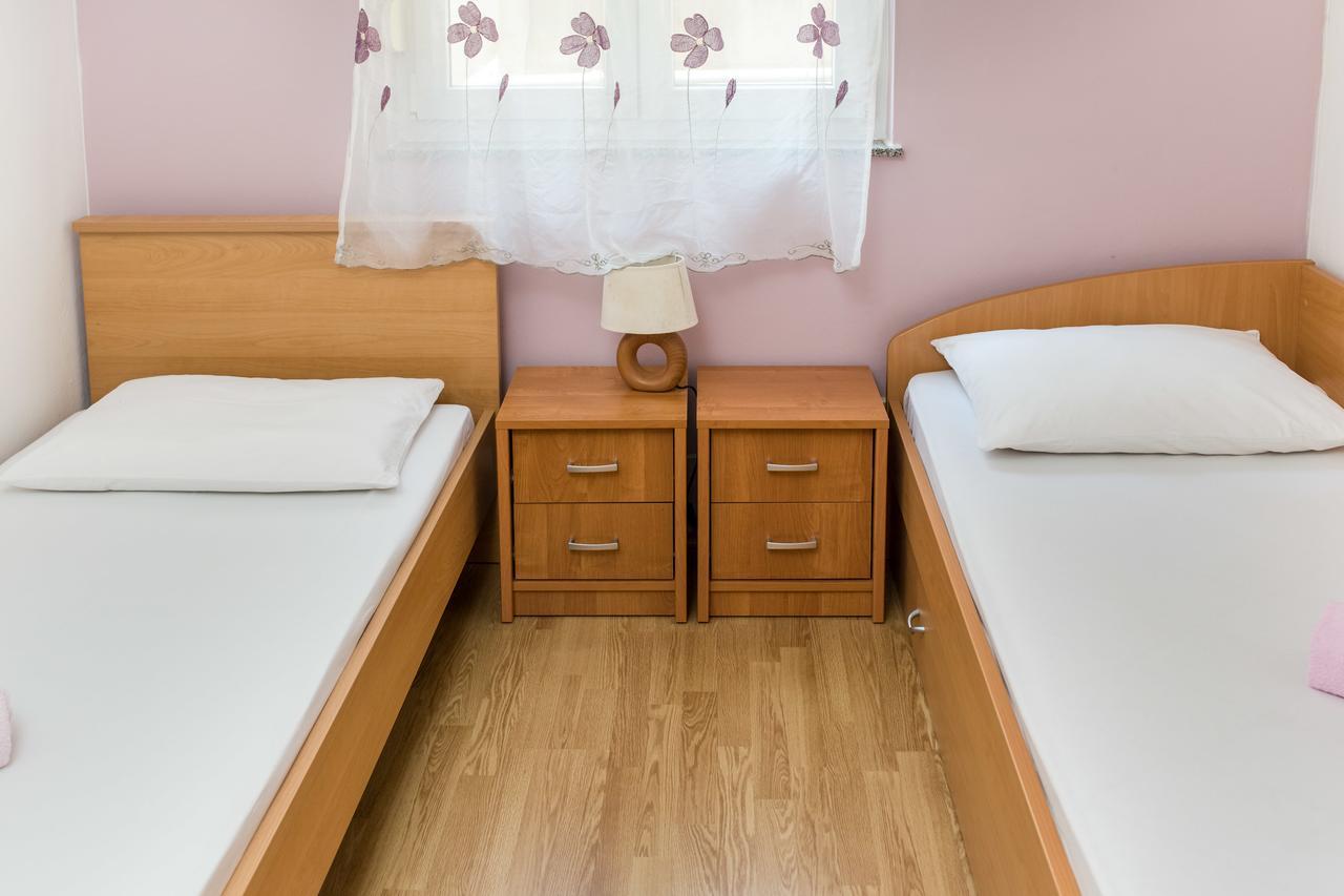 Apartment Clear Sky Baška Voda Екстериор снимка