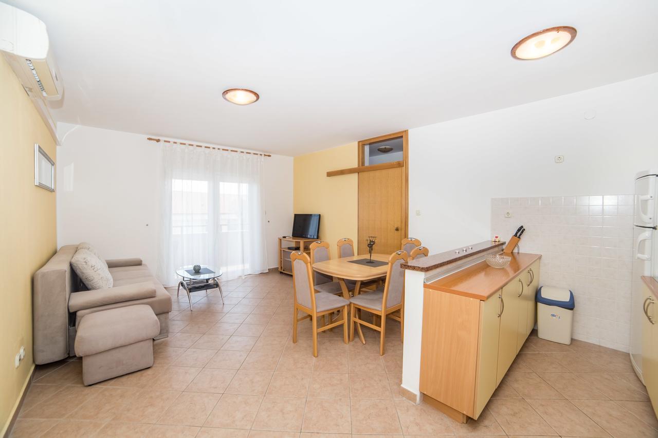 Apartment Clear Sky Baška Voda Екстериор снимка