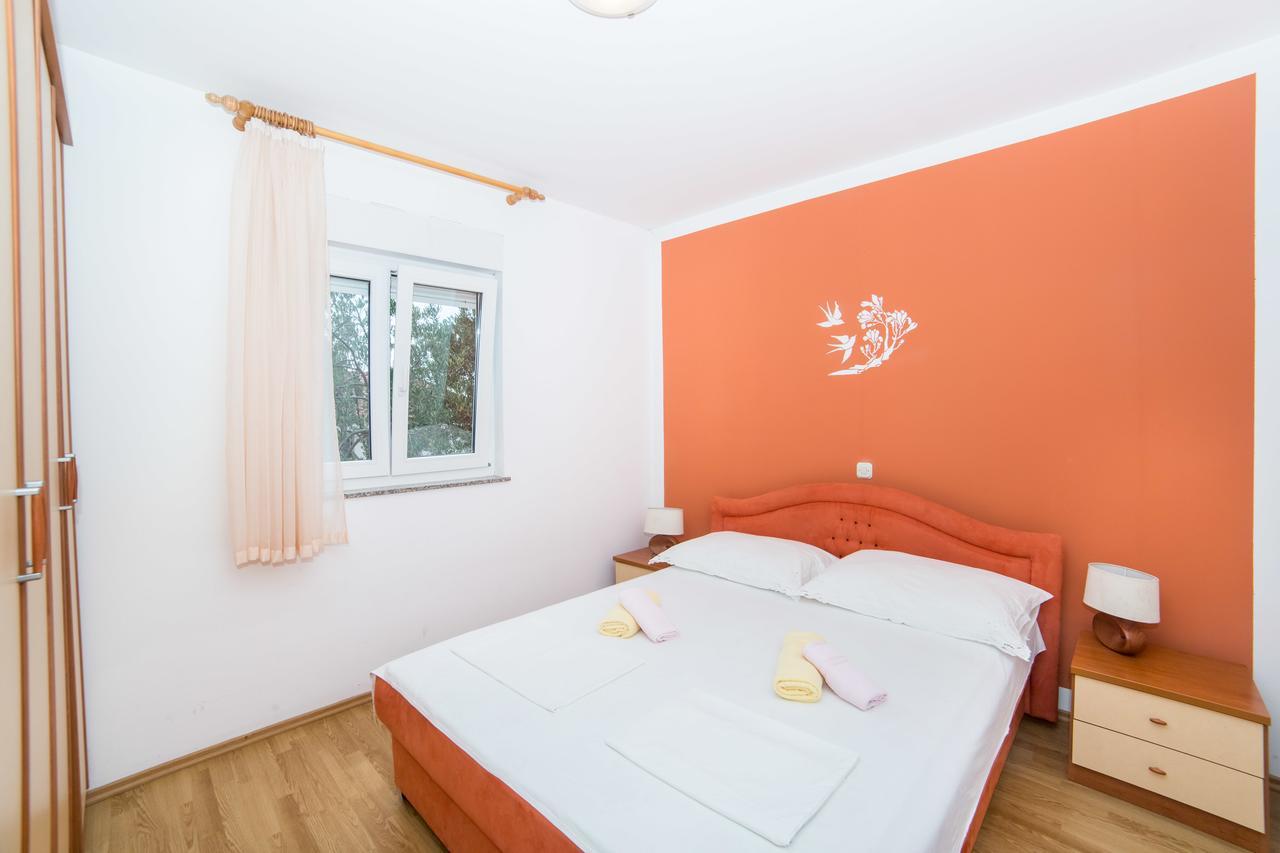Apartment Clear Sky Baška Voda Екстериор снимка